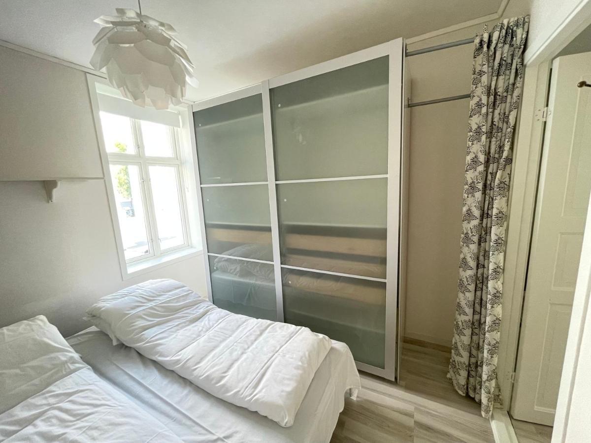 1St Floor Oasis - Parking/Wifi Apartment Stavanger Bagian luar foto