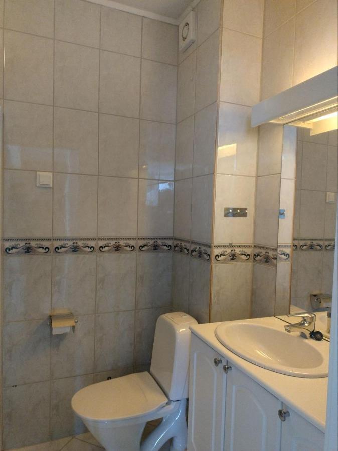 1St Floor Oasis - Parking/Wifi Apartment Stavanger Bagian luar foto