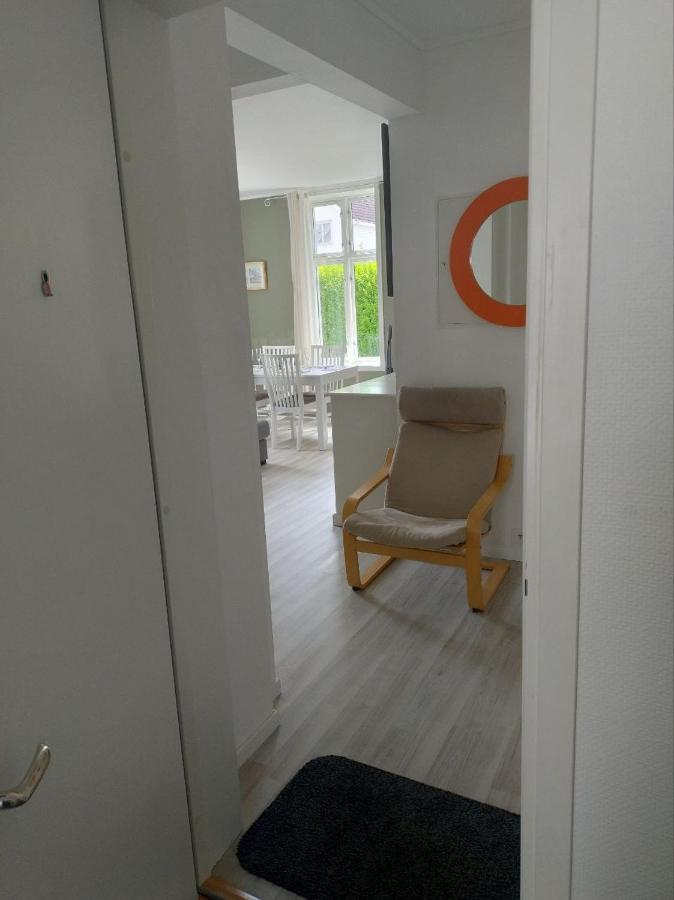 1St Floor Oasis - Parking/Wifi Apartment Stavanger Bagian luar foto